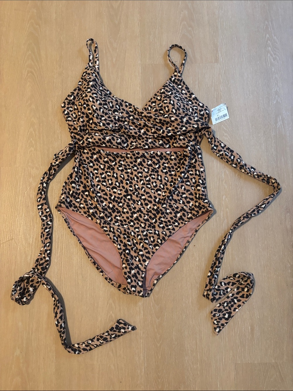 NWT Aerie Leopard Print Full Coverage One Piece Swimsuit size XL